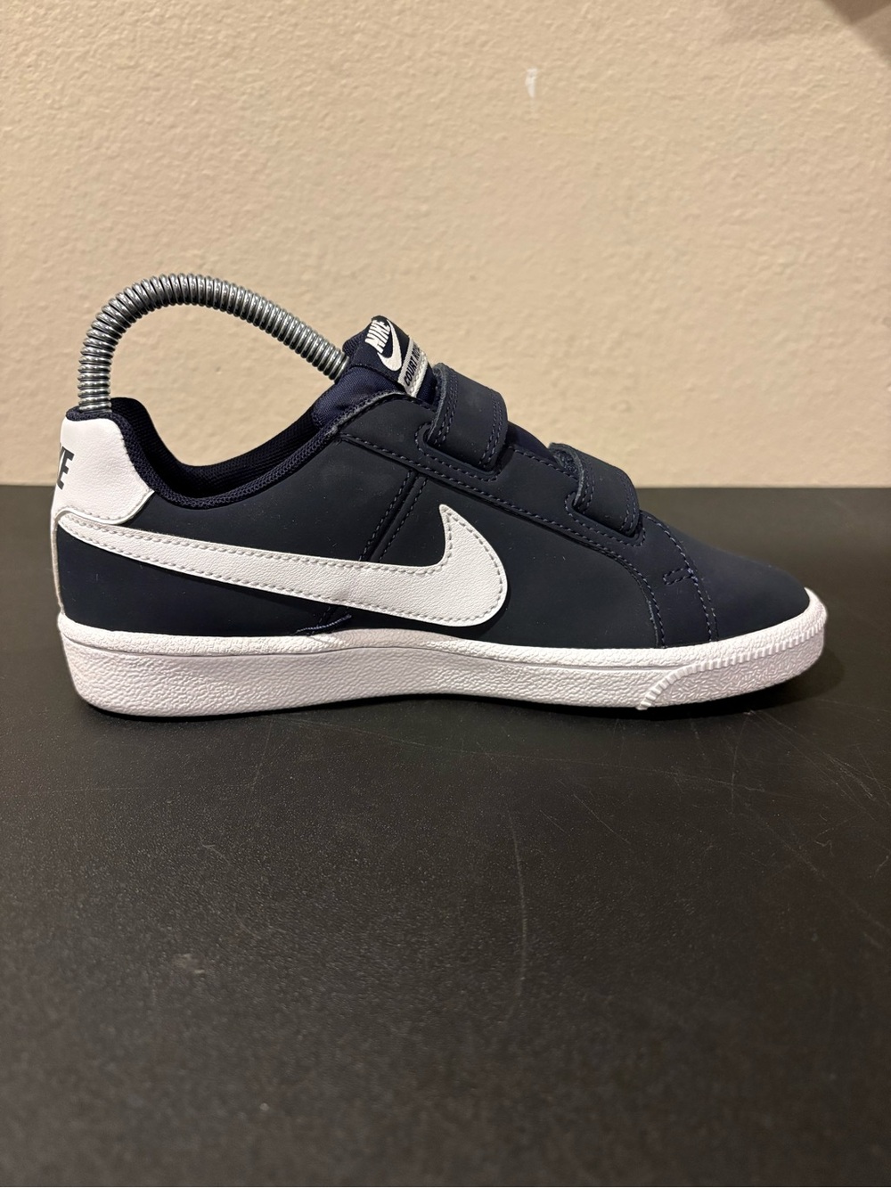 Nike Court Royale Unisex Kids Athletic Sneaker Blue/White 833536-400 Youth Sz 3Y - Picture 5 of 9
